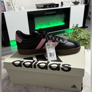 Adidas VL Court 3.0 Pink and Black Sneakers